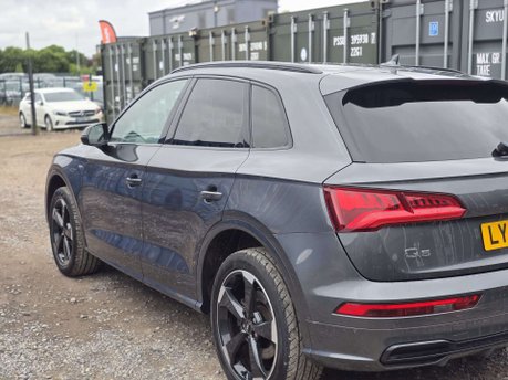 Audi Q5 2.0 TFSI 45 Black Edition SUV 5dr Petrol S Tronic quattro Euro 6 (s/s) (245 28