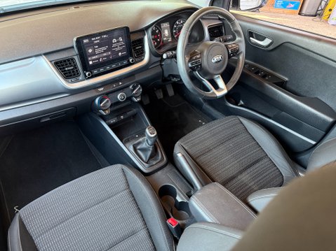Kia Stonic 2 **10,841 MILES** 17