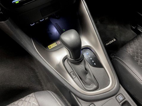 Mazda Mazda2 HYBRID 1.5h Homura Hatchback 5dr Petrol Hybrid CVT Euro 6 (s/s) (116 ps) 17