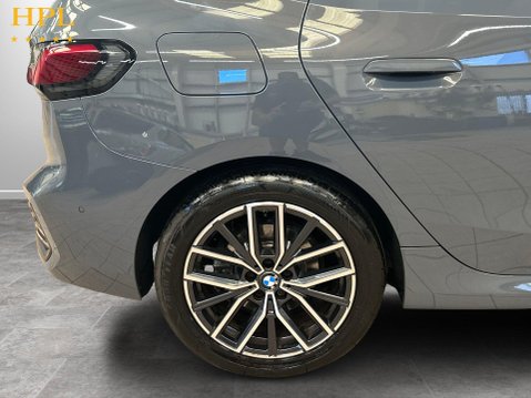 BMW 2 Series 1.5 220i MHT M Sport MPV 5dr Petrol Hybrid DCT Euro 6 (s/s) (170 ps) Sat Na 10
