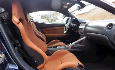 Alfa Romeo 8C Competizione 15