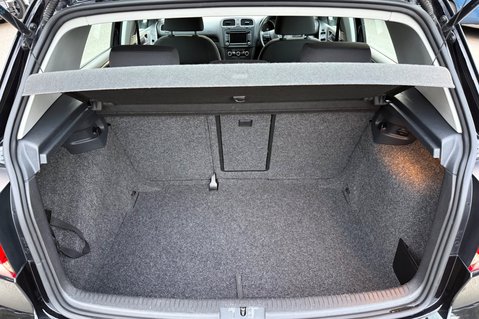 Volkswagen Golf MATCH TDI DSG - 2 OWNERS - 10 SERVICES - ONLY 40,850 MILES  42