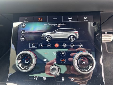 Land Rover Range Rover Evoque R-DYNAMIC HSE MHEV 22