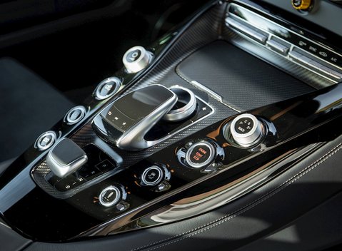 Mercedes-Benz AMG GT R GT R 18