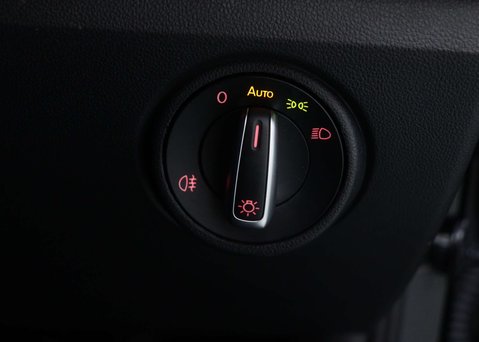 Volkswagen Up e-up! 5dr 34