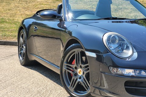 Porsche 911 CARRERA 2S PK 19