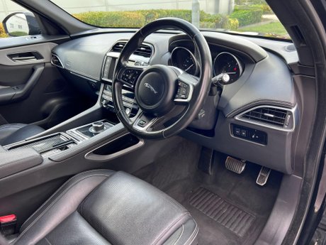 Jaguar F-Pace 2.0 D180 R-Sport Auto AWD Euro 6 (s/s) 5dr 23