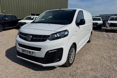 Vauxhall Vivaro SWB L1H1 Low Roof 2700 Pro Air Con Sensors Cam EURO 6