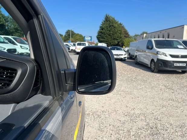 Vauxhall Vivaro SWB L1H1 2700 Sportive Air Con Sensors Cruise EURO 6 19