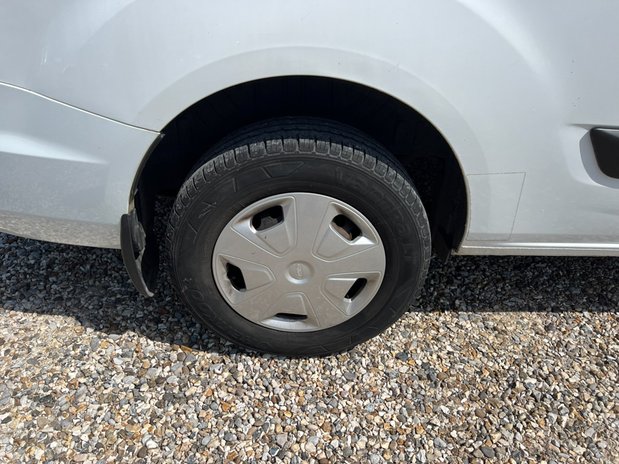 Ford Transit Custom SWB L1H1 Low Roof Trend 300 Air Con Sensors EURO 6 NO VAT 15