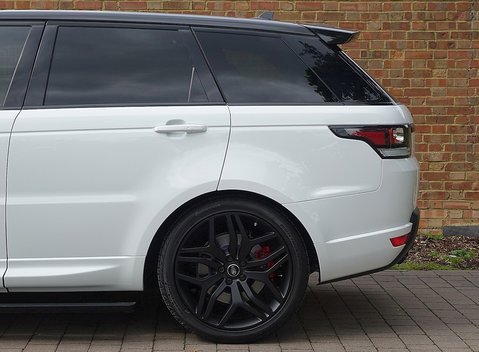 Land Rover Range Rover Sport 3.0 SDV6 HSE Dynamic 19