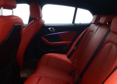 BMW 1 Series 1.5 118i M Sport (LCP) Hatchback 5dr Petrol DCT Euro 6 (s/s) (136 ps) 52