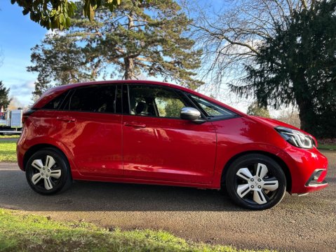 Honda Jazz I-MMD EX 16