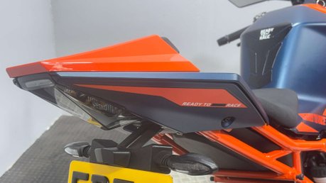 KTM RC 390 2024 1K VERY CLEAN A2 READY SPORTS BIKE 390CC 22