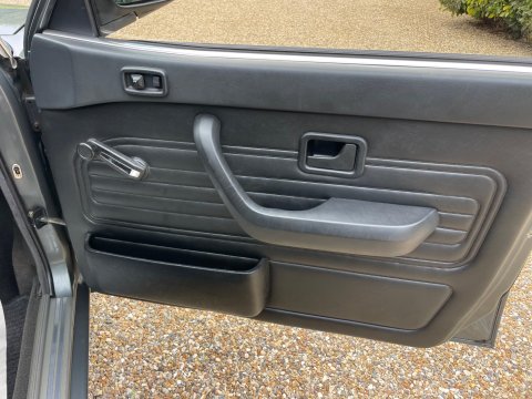 BMW 5 Series E28 518i Saloon 64