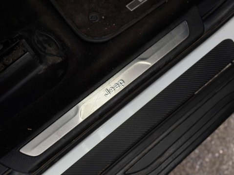 Jeep Grand Cherokee 3.0 V6 CRD S Limited Auto 4WD Euro 5 5dr 77