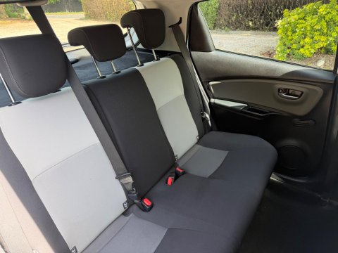 Toyota Yaris 1.5 VVT-i Icon Euro 6 5dr 17