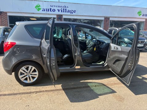Vauxhall Meriva 1.7 CDTi SE MPV 5dr Diesel Auto Euro 5 (100 ps) 9