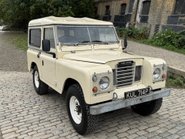 Land Rover 88 Series III SUV 42
