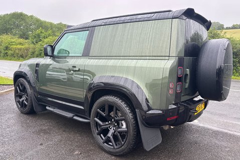 Land Rover Defender D250 Hard Top X-Dynamic HSE - Styling by Urban / Air Suspension 6