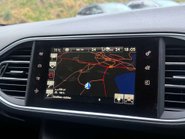 Peugeot 308 2.0 308 GT HDi Blue S/S Auto 5dr 13