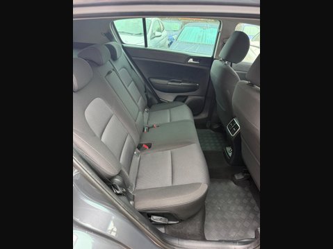 Kia Sportage 1.6 CRDi 2 SUV 5dr Diesel Manual Euro 6 (s/s) (134 bhp) 15