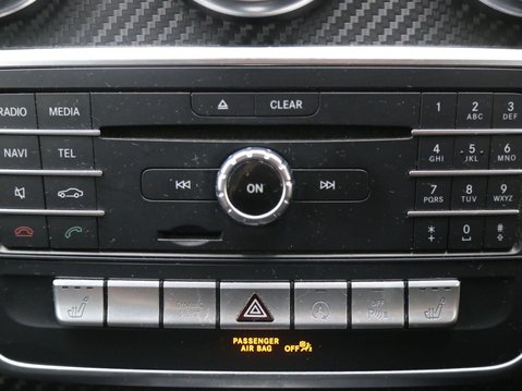 Mercedes-Benz A Class 2.1 A200d AMG Line (Premium) 7G-DCT Euro 6 (s/s) 5dr 17