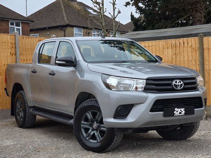 Toyota Hilux 2.4 D-4D Active Pickup Double Cab 4dr Diesel Manual 4WD Euro 6 (3.5t) (150 