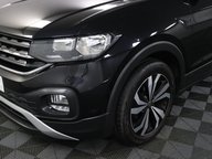 Volkswagen T-Cross SE TSI 32