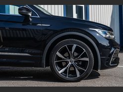 Volkswagen Tiguan 1.5 Tiguan R-Line TSi Semi-Auto 5dr 6