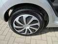 Vauxhall Viva 1.0i SE Euro 6 5dr 10