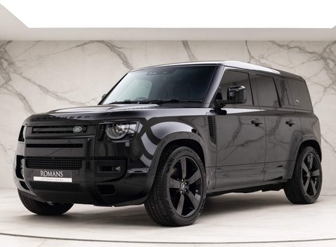 Land Rover Defender V8 1