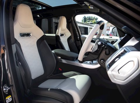 Land Rover Range Rover Sport 5.0 SVR 12