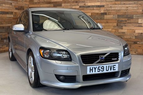 Volvo C30 2.0 R-Design Coupe 2dr Petrol Manual (177 g/km, 143 bhp) 34