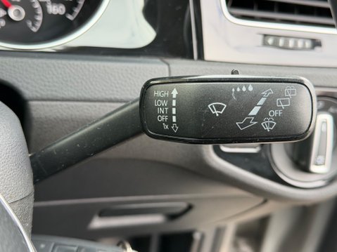 Volkswagen Golf GT TSI ACT BLUEMOTION TECHNOLOGY DSG 13