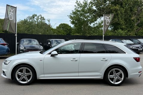 Audi A4 AVANT TFSI S LINE - DRIVING ASSIST PACK - VIRTUAL COCKPIT - APPLE CAR PLAY  10
