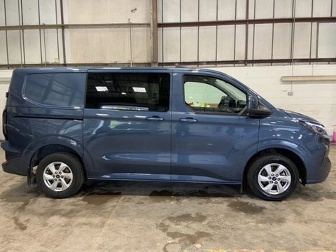 Ford Transit Custom 320 LIMITED L1H1 DCIV ECOBLUE 4