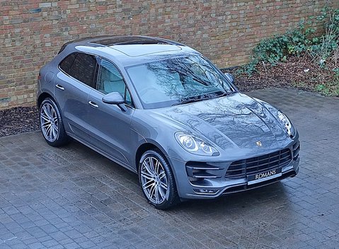 Porsche Macan Turbo 20