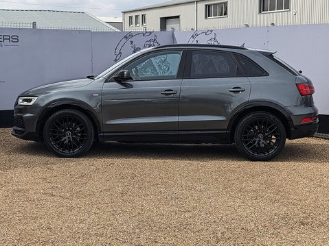 Audi Q3 TFSI BLACK EDITION 4