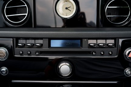 Rolls-Royce Phantom Drophead Coupé 21