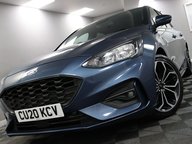 Ford Focus ST-LINE X 32