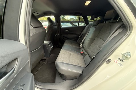 Toyota Corolla DESIGN 16