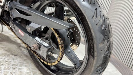 Suzuki Inazuma 250 Naked Petrol Manual (25 ps) 9