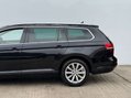 Volkswagen Passat 2.0 Passat SE Business TDI BlueMotion Technology Semi-Auto 5dr 50