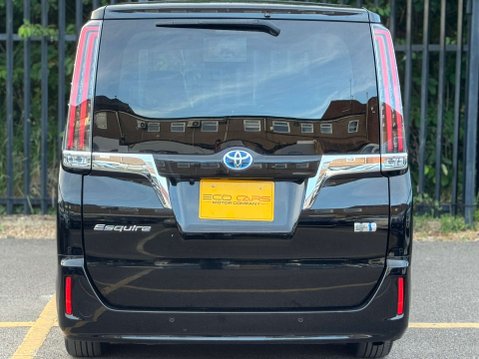 Toyota Esquire Hybrid 1.8 Hybrid Gi Edition 7 Seater 33