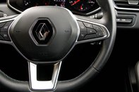 Renault Clio ICONIC TCE 19