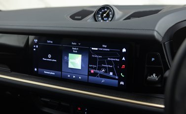 Porsche Cayenne TURBO E-HYBRID COUPE WITH GT PACKAGE 25