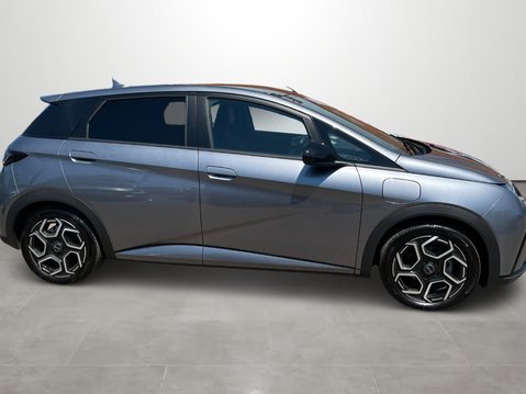 BYD Dolphin 150kW Design 60.4kWh 5dr Auto 9