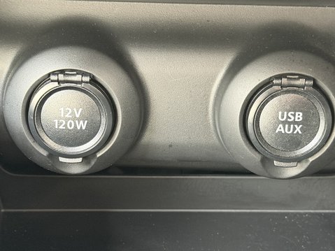 Suzuki Swift 1.2 Dualjet 83 12V Hybrid SZ-T 5dr Auto 28