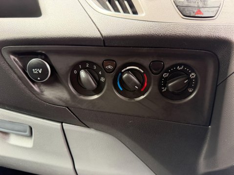 Ford Transit Custom 2.2 TDCi 270 Panel Van 5dr Diesel Manual L1 H1 (186 g/km, 123 bhp) 21